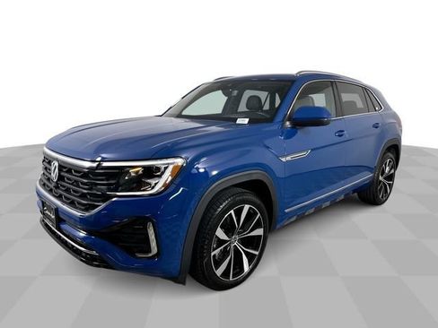 Used 2026 Volkswagen Atlas Cross Sport SEL Premium R-Line AWD/4WD image 4