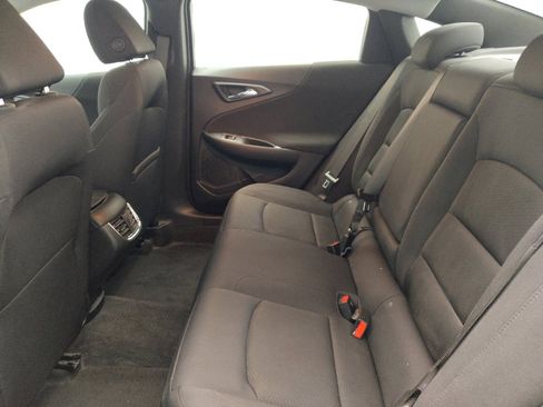 Used 2025 Chevrolet Malibu LT FWD image 18