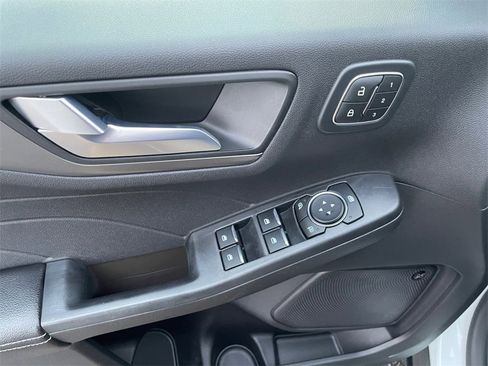 Used 2023 Ford Escape Active w/ Tech Pack #2 image 15