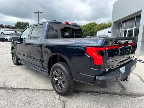 Used 2022 Ford F150 Lightning Lariat w/ Equipment Group 511A High AWD/4WD image 5