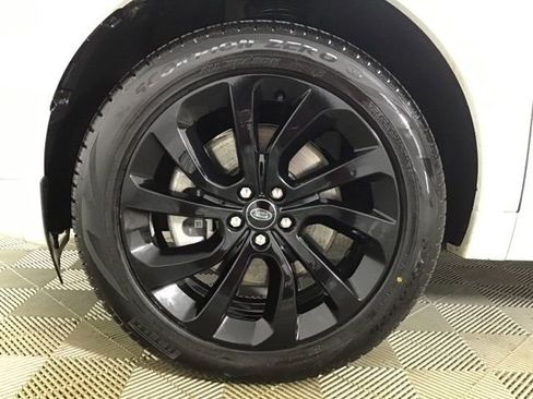 Used 2023 Land Rover Discovery Sport SE R-Dynamic AWD/4WD image 25