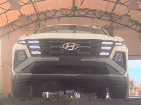 Used 2025 Hyundai Tucson SEL FWD image 4