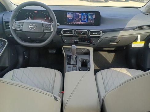 New 2026 Nissan Sentra SL w/ Floor Mat Package FWD image 8