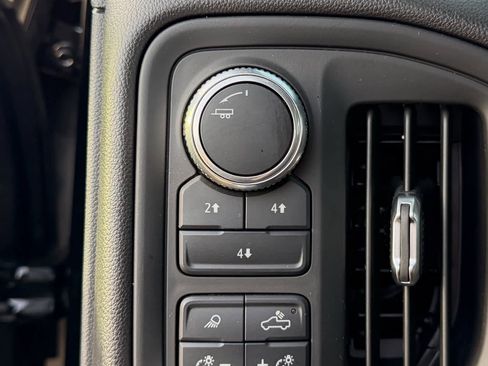 Used 2024 GMC Sierra 2500 Pro w/ 1SA Pro Safety Plus Package image 15