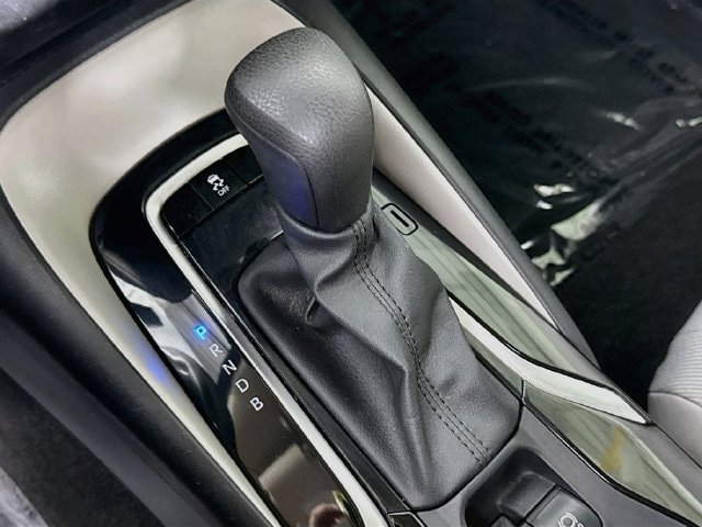 Certified 2022 Toyota Corolla LE w/ LE Convenience Package FWD image 18