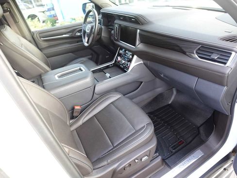 Used 2022 GMC Yukon Denali w/ Max Trailering Package image 31