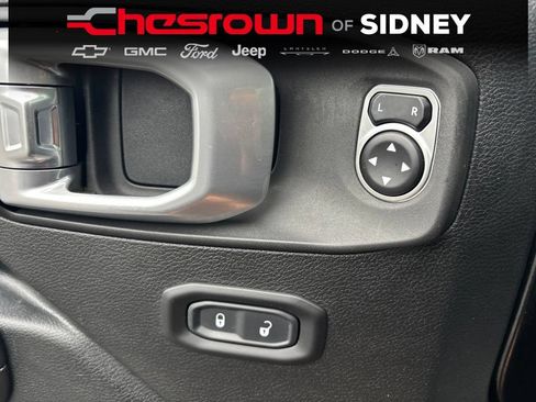 Used 2020 Jeep Wrangler Unlimited Sport S AWD/4WD image 17