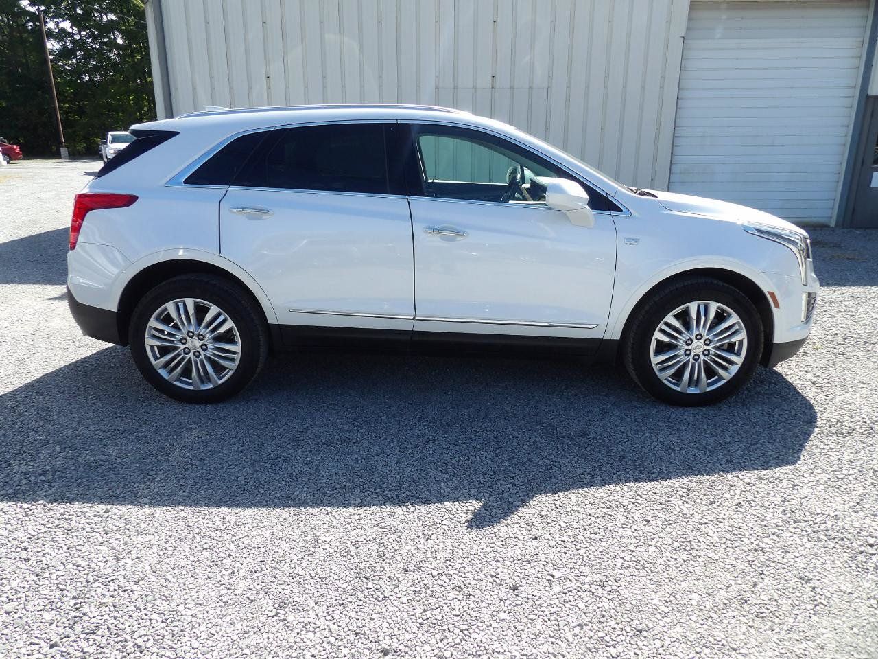 Used 2019 Cadillac XT5 Premium Luxury FWD image 1