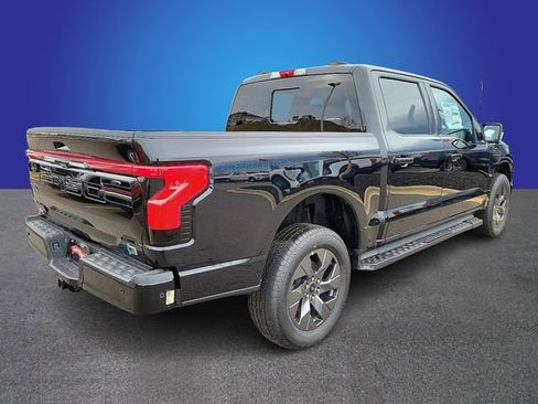 New 2023 Ford F150 Lightning Lariat image 3