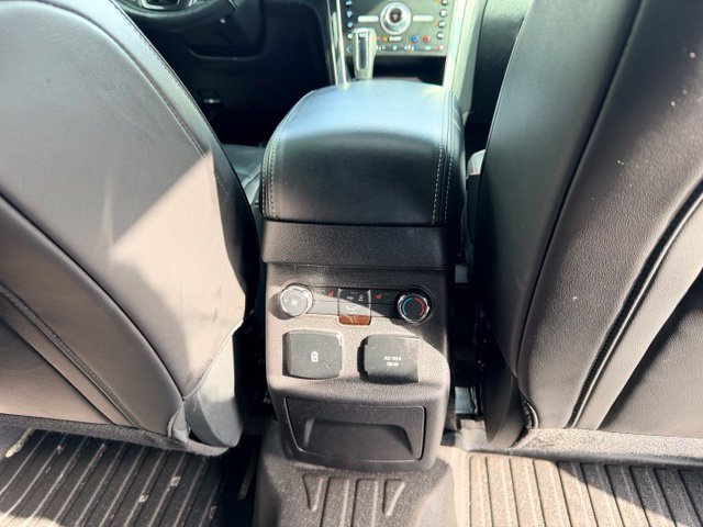 Used 2018 Ford Explorer Platinum AWD/4WD image 16