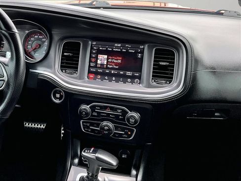 Used 2020 Dodge Charger Scat Pack w/ Plus Group RWD image 7