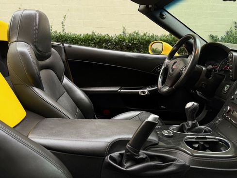 Used 2013 Chevrolet Corvette 427 w/ 1SB Preferred Equipment Group image 42