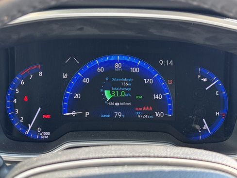 Used 2020 Toyota Corolla XLE FWD image 21
