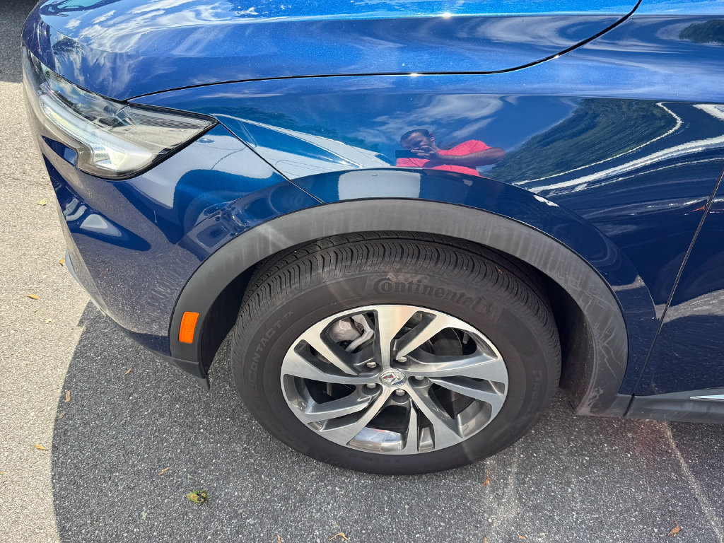 Used 2023 Buick Envision Essence AWD/4WD image 8