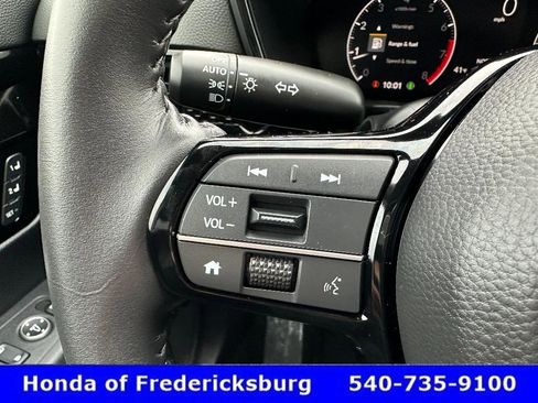 Certified 2025 Honda CR-V EX-L image 28