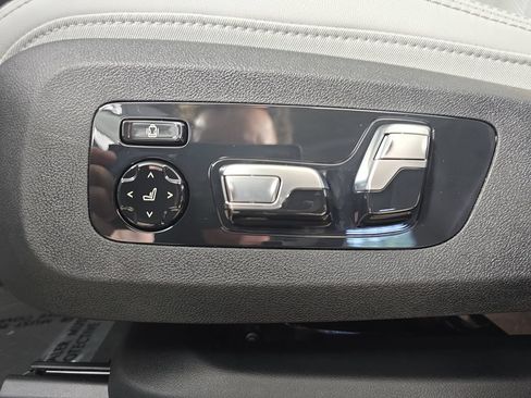 New 2026 BMW X5 xDrive40i w/ M Sport Package AWD/4WD image 29