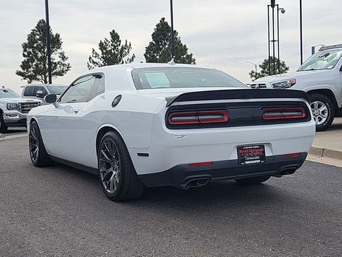 Used 2015 Dodge Challenger SRT w/ Technology Group image 6