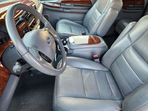 Used 2003 Ford F350 Lariat image 19