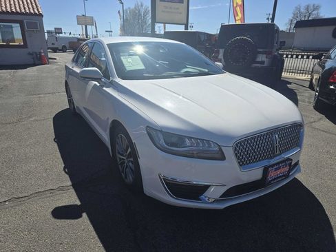 Used 2019 Lincoln MKZ Premiere image 16