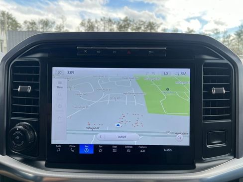 Used 2024 Ford F150 Lariat w/ Tow/Haul Package image 15