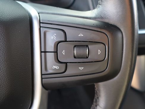 Used 2023 GMC Yukon SLT AWD/4WD image 15