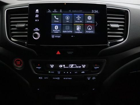 Used 2023 Honda Passport TrailSport image 18