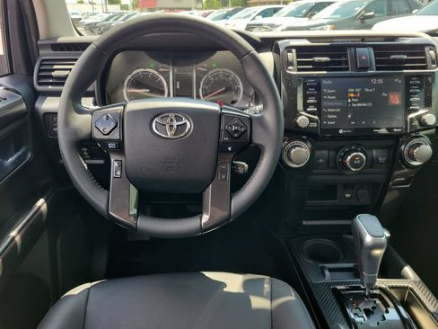 Used 2020 Toyota 4Runner TRD Off-Road Premium w/ Moonroof Package AWD/4WD image 12