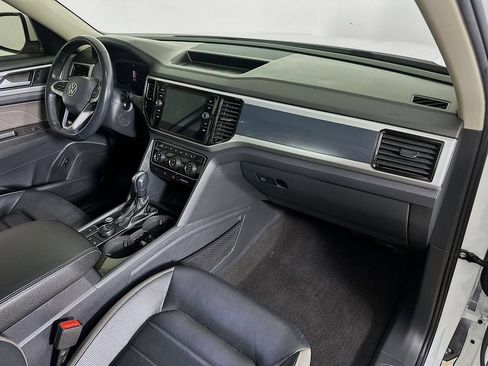 Used 2023 Volkswagen Atlas SEL Premium AWD/4WD image 34