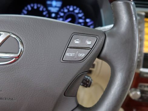 Used 2012 Lexus LS 460 w/ Comfort Pkg RWD image 34