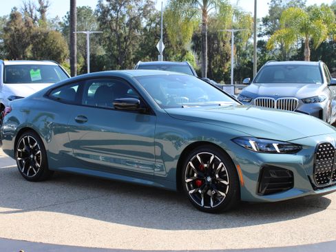 Used 2025 BMW 430i xDrive Coupe w/ M Sport Package AWD/4WD image 8