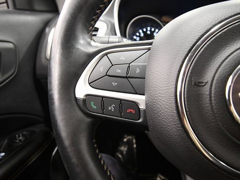 Used 2018 Jeep Compass Latitude w/ Cold Weather Group image 20