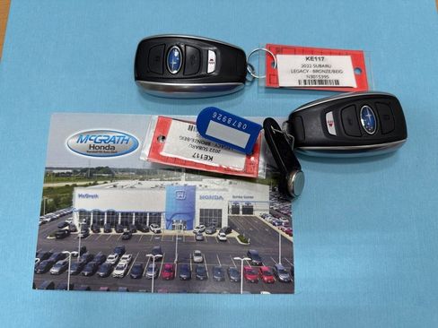 Used 2022 Subaru Legacy Premium image 3