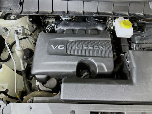 Used 2023 Nissan Pathfinder SL w/ Cargo Package FWD image 35