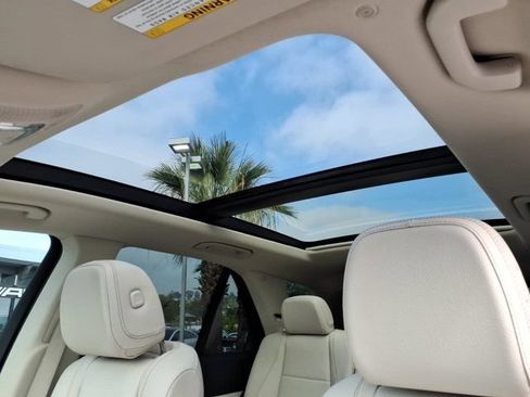 Certified 2024 Mercedes-Benz GLE 450 4MATIC image 14