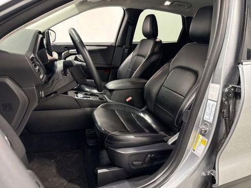 Used 2024 Ford Escape Platinum image 22