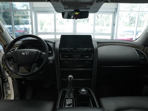 Used 2022 INFINITI QX80 Premium Select w/ Cargo Package AWD/4WD image 17