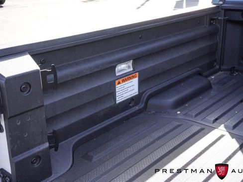 Used 2025 Honda Ridgeline Black Edition image 13