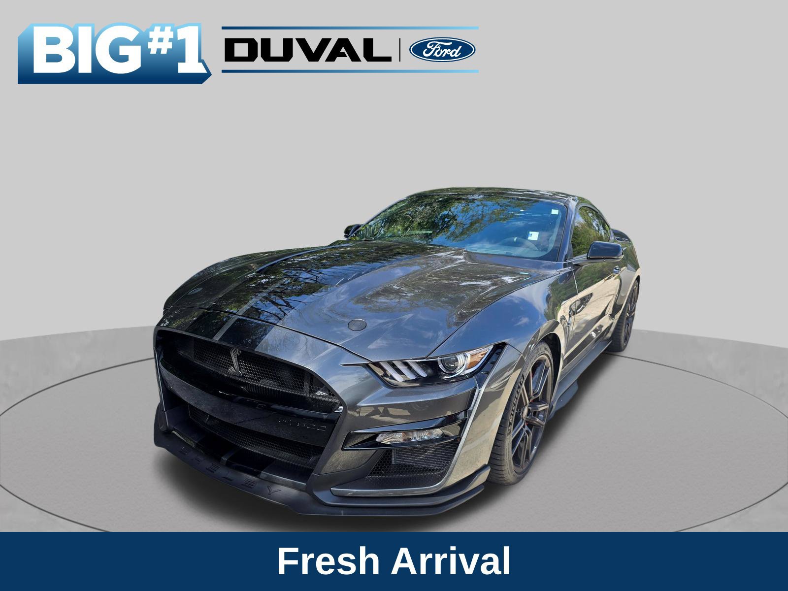Used 2020 Ford Mustang Shelby GT500 w/ Technology Package RWD image 3