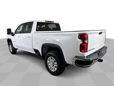 Used 2023 Chevrolet Silverado 2500 LT AWD/4WD image 6