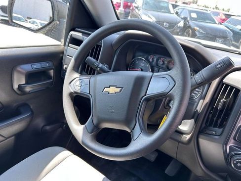 Used 2017 Chevrolet Silverado 1500 W/T w/ Chrome Bumper Package image 10