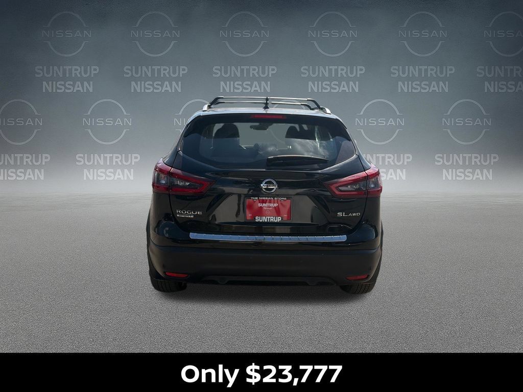 Certified 2022 Nissan Rogue Sport SL AWD/4WD image 4