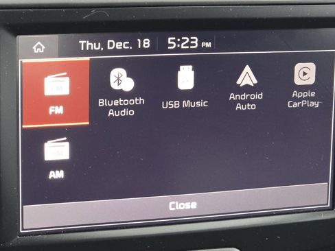 Used 2023 Kia Soul LX image 18