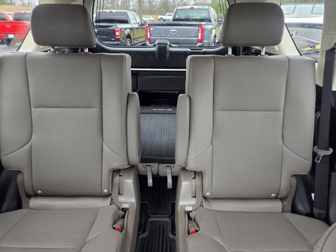 Used 2022 Lexus GX 460 Premium image 15