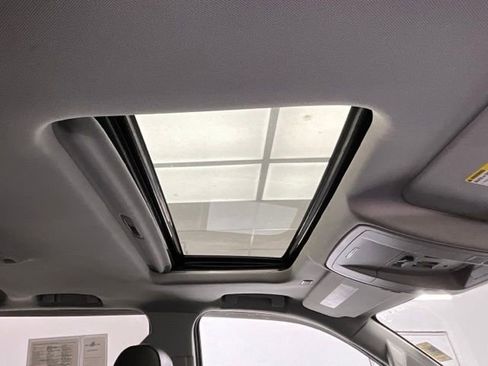 Used 2019 GMC Sierra 3500 Denali image 8