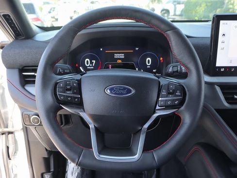 Used 2026 Ford Explorer ST-Line w/ ST-Line Street Pack AWD/4WD image 23