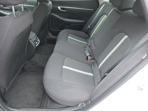 Certified 2025 Hyundai Sonata SEL FWD image 14