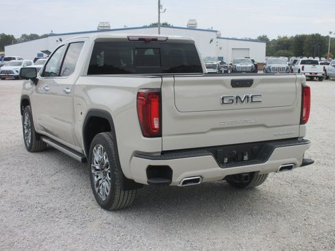 New 2026 GMC Sierra 1500 Denali Ultimate image 9