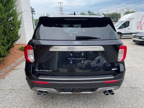 Certified 2020 Ford Explorer Platinum w/ Premium Technology Package AWD/4WD image 8
