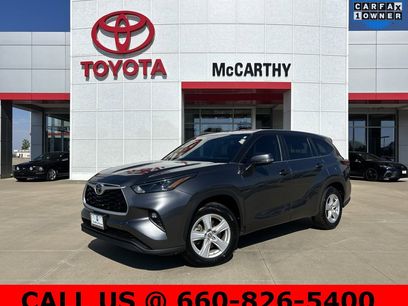 Used 2023 Toyota Highlander LE