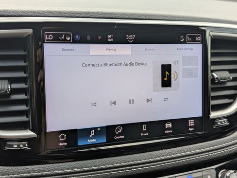 Used 2025 Chrysler Pacifica Select FWD image 28